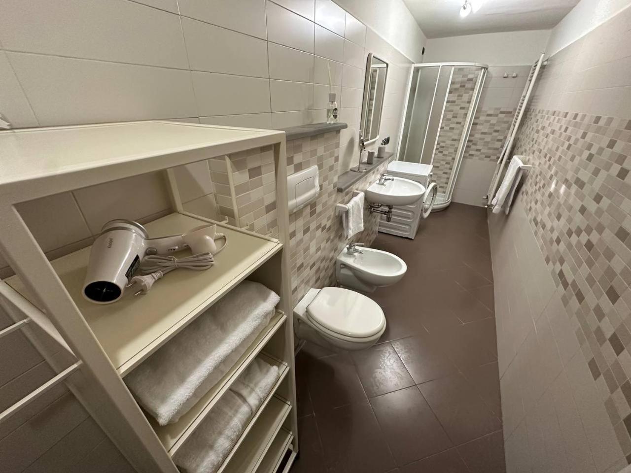 Casa Beccarie Villa Lovere Exteriör bild